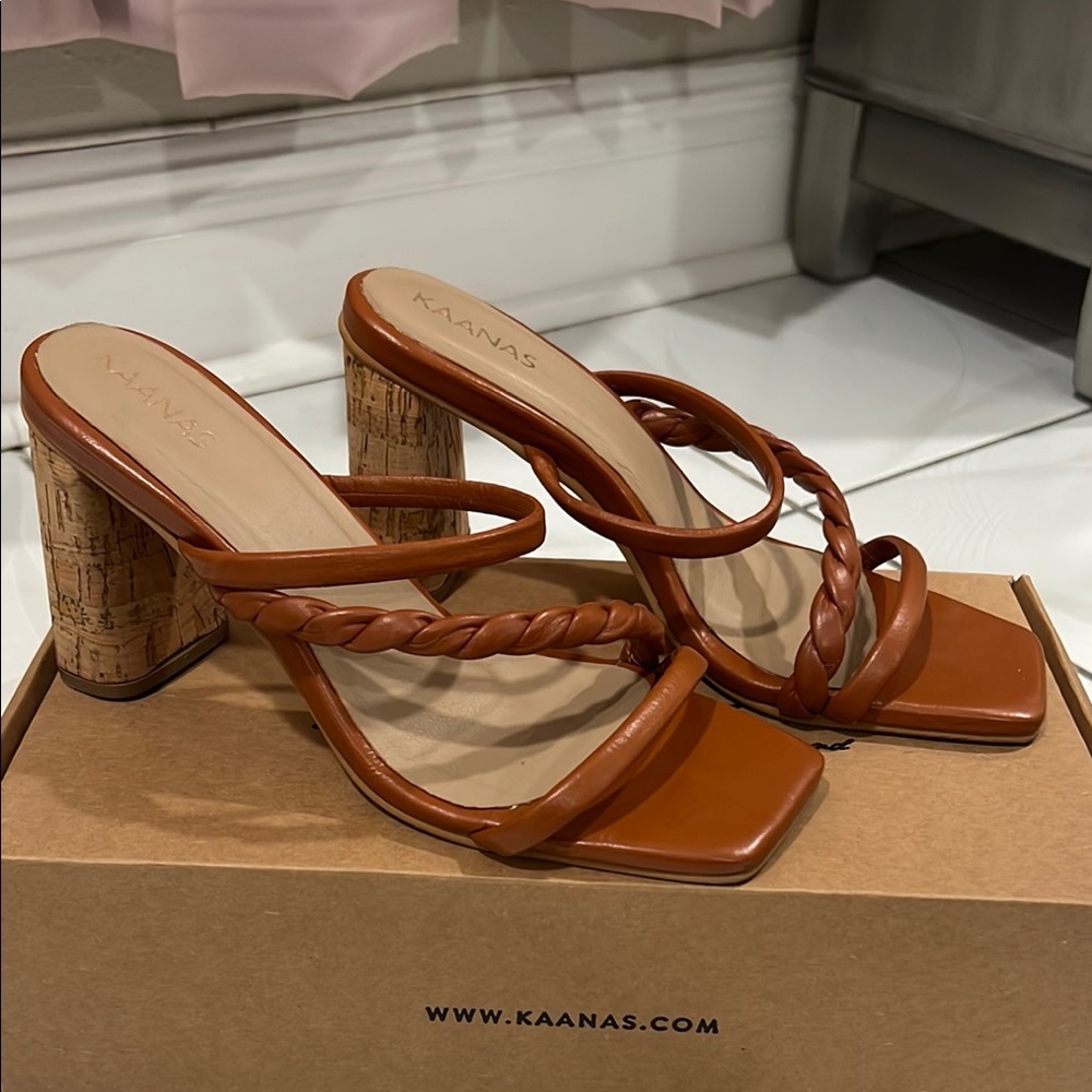 Kaanas Sarchi Brandy Heels